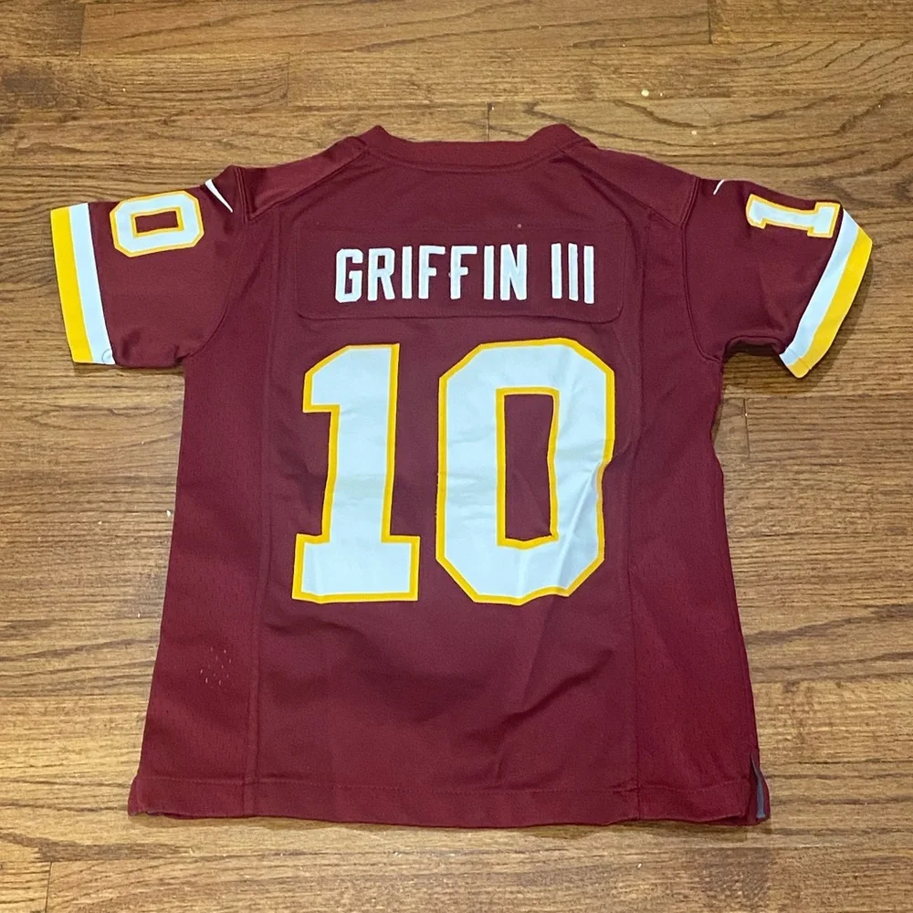NFL**Redskins**Griffin III**EUC Youth Small - Picture 2 of 3